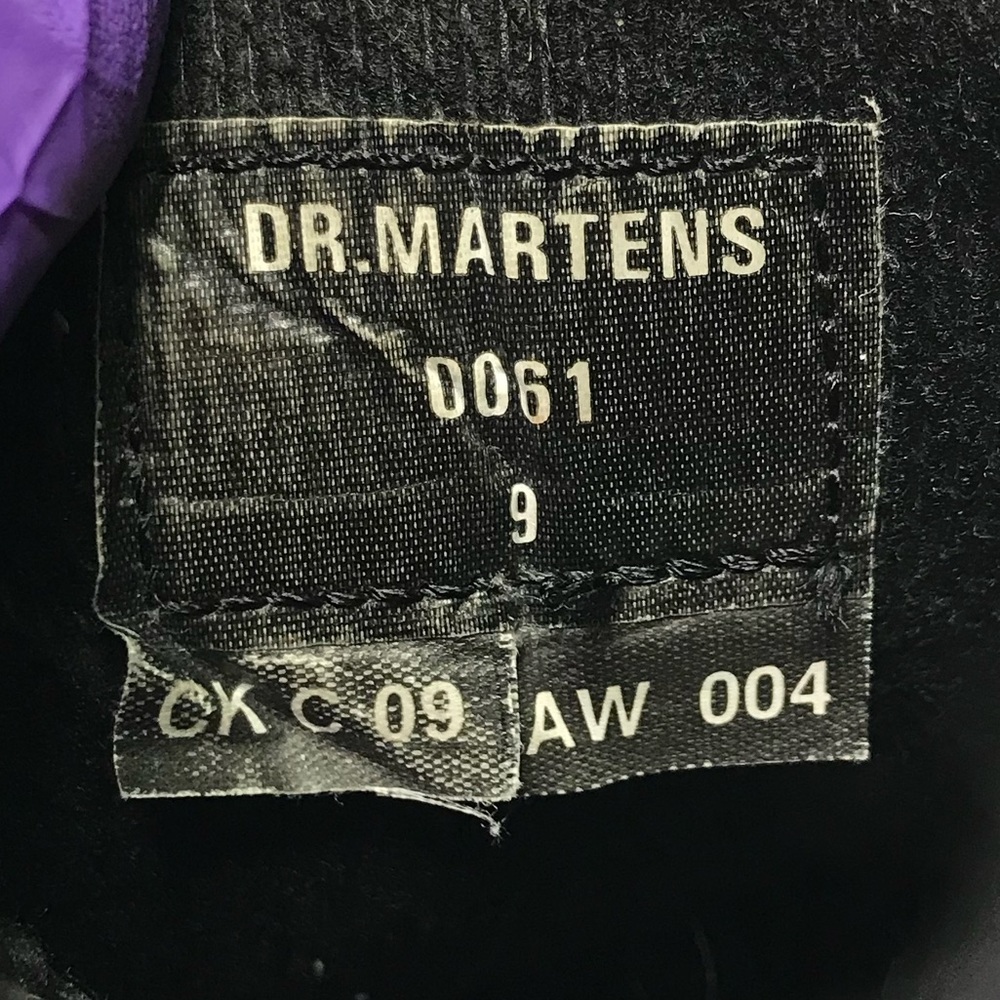Dr. Martens Industrial Lace Up Work Shoes Sneakers Made in England Size 9 - Picture 11 of 12